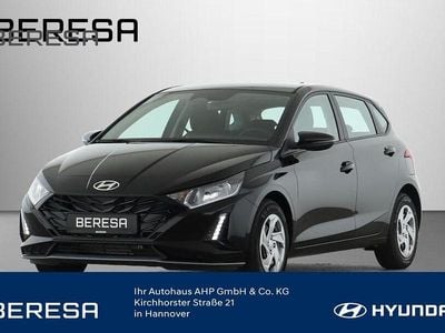 Neu Hyundai i20 Select 74 PS (54 kW) 2025 Schwarz Kleinwagen