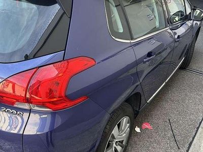 Blau Gebraucht 2014 Peugeot 2008 Allure SUV | 5.999 € (Fairer Preis)
