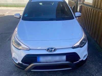 Usata Hyundai i20 Active 120 CV (88 kW) 2017 Bianco Utilitaria