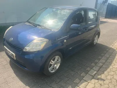 Gebraucht Daihatsu Sirion 87 PS (63 kW) 2006 Blau Kleinwagen
