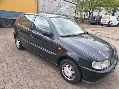 VW Polo
