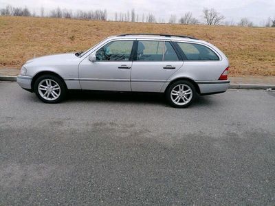 Mercedes C180