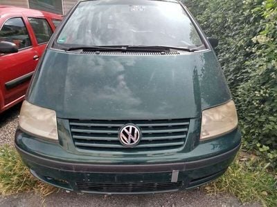 VW Sharan
