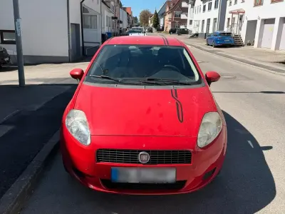 Gebraucht Fiat Punto 77 PS (56 kW) 2009 Rot Kleinwagen