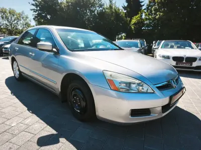Gebraucht Honda Accord 243 PS (178 kW) 2006 Silber Limousine