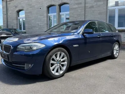 Gebraucht BMW 530 Comfort Edition 258 PS (189 kW) 2011 Blau Kombi