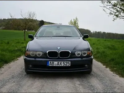 Gebraucht BMW 525 Sport Line 192 PS (141 kW) 2001 Limousine