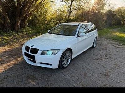 Gebraucht BMW 320 M Sport 177 PS (130 kW) 2008 Weiß Kombi