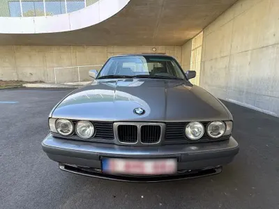 Second-hand BMW M5 340 CP (250 kW) 1992 Break