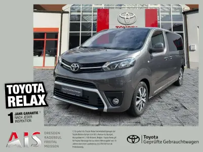 Gebraucht Toyota Proace Verso Team 144 PS (105 kW) 2022 Dark grey Kombi