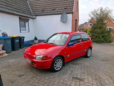 Used Toyota Starlet 75 HP (55 kW) 1997 Red Hatchback