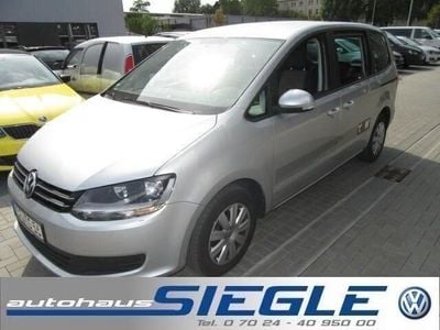 Gebraucht VW Sharan 140 PS (102 kW) 2013 Silber metallic Van / Kleinbus