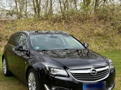 Gebraucht Opel Insignia Innovation 170 PS (125 kW) 2016 Schwarz Kombi