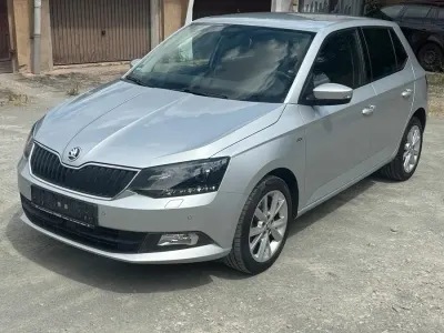 Gebraucht Skoda Fabia Clever 75 PS (55 kW) 2018 Silber Kleinwagen