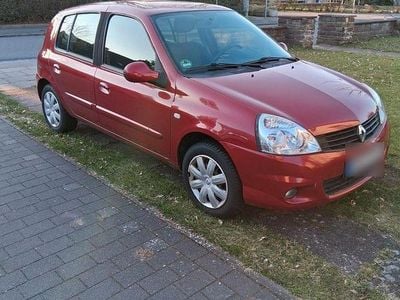 Gebraucht Renault Clio II Campus 75 PS (55 kW) 2009 Rot Kleinwagen