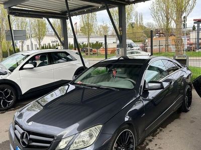 gebraucht Mercedes E200 CoupéBlueEFFICIENCY ELEGANCE ELEGANCE