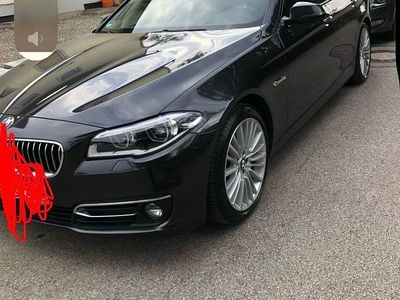 Usata BMW 530 Luxury Line 258 CV (189 kW) 2013 Nero Station wagon