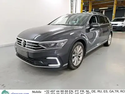 Używany VW Passat Sportline 156 KM (114 kW) 2021 Czarny Sedan/Limuzyna