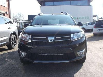 Gebraucht Dacia Sandero Prestige 90 PS (66 kW) 2014 Perlmuttschwarz Kleinwagen