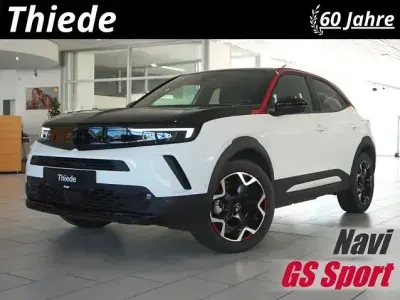 Używany Opel Mokka-e Sport 100 kW (136 KM) 2023 Biały SUV