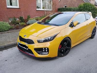 Gelb Gebraucht 2016 Kia Ceed GT GT | 12.500 € (Fairer Preis)