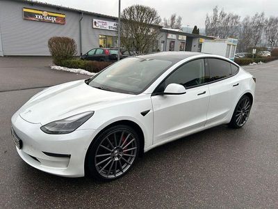 Weiß Gebraucht 2020 Tesla Model 3 Limousine | 22.990 € (Fairer Preis)