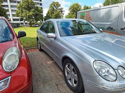 Mercedes E280