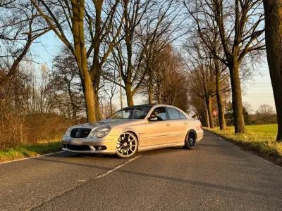 Gebraucht Mercedes E55 AMG AMG 476 PS (350 kW) 2002 Silber Limousine