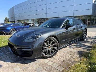 Second-hand Porsche Panamera 4 Platinum Edition 462 CP (339 kW) 2023 Gri Berlinǎ