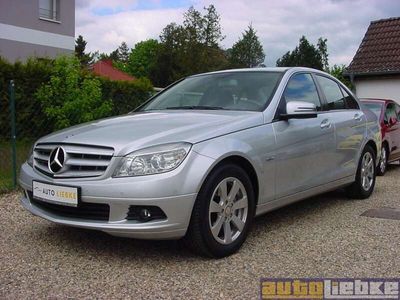 gebraucht Mercedes C180 KOMPR. BE KLIMAAUT,NAVI,SHZ,PTS,BT,SICHT-P,SH!