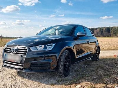 Second-hand Audi A1 Sportback 95 CP (69 kW) 2018 Negru Hatchback