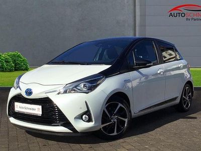 Gebraucht Toyota Yaris Hybrid Style 75 PS (55 kW) 2020 Weiß Limousine