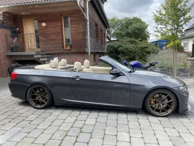 Gebraucht BMW 330 Cabriolet Performance 231 PS (169 kW) 2008 Grau Cabrio