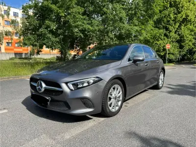 Gebraucht Mercedes A180 Progressive 136 PS (100 kW) 2019 Silber Limousine
