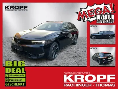 Gebraucht Opel Astra Elegance 131 PS (96 kW) 2023 Lackierung schwarz perla nera/ Kombi