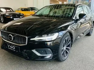 Second-hand Volvo V60 455 CP (334 kW) 2023 Negru Break