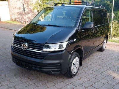 Gebraucht VW Transporter 110 PS (80 kW) 2021 Deep black perleffekt Van