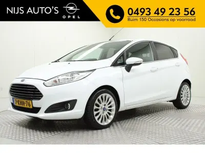 Gebraucht Ford Fiesta Titanium 97 PS (71 kW) 2013 Weiß Limousine