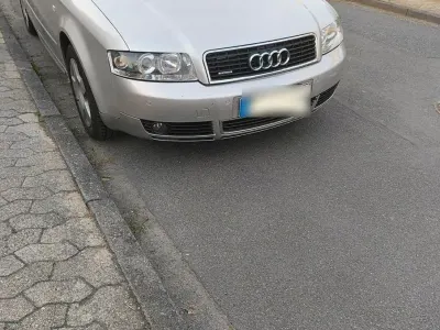 Gebraucht Audi A4 180 PS (132 kW) 2003 Silber Limousine