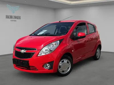 Second-hand Chevrolet Spark 68 CP (50 kW) 2013 Roșu Hatchback