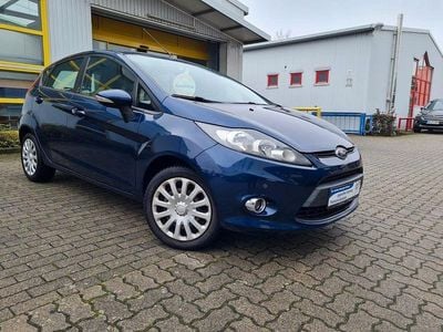 Blau Gebraucht 2012 Ford Fiesta Champions Edition Limousine | 5.790 € (Fairer Preis)