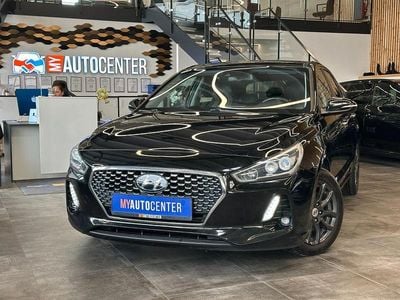 Gebraucht Hyundai i30 Premium 136 PS (100 kW) 2017 Schwarz Limousine