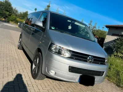 Gebraucht VW Caravelle 140 PS (102 kW) 2014 Silber Van