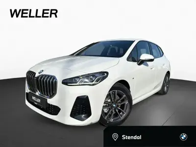 Gebraucht BMW 220 M Sport 150 PS (110 kW) 2025 Weiß Van / Kleinbus