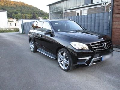 Gebraucht Mercedes ML500 408 PS (300 kW) 2015 Schwarz SUV