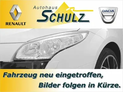 Gebraucht Mercedes GLB250 AMG line 224 PS (164 kW) 2020 Weiß SUV