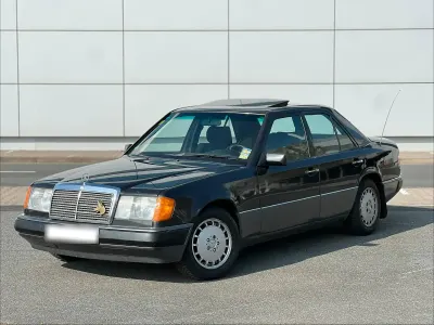 Gebraucht Mercedes E230 136 PS (100 kW) 1990 Braun Limousine