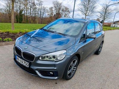 Usata BMW 218 Sport Line 150 CV (110 kW) 2016 Grigio Station wagon