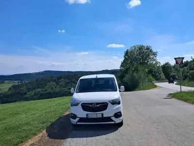 Gebraucht Opel Combo Edition 131 PS (96 kW) 2020 Weiß Van / Kleinbus