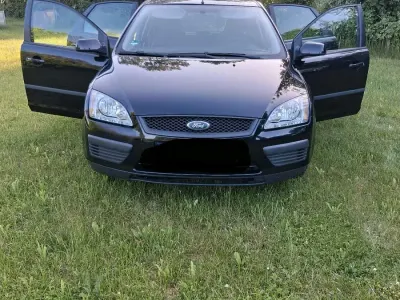Gebraucht Ford Focus 100 PS (73 kW) 2006 Schwarz Limousine